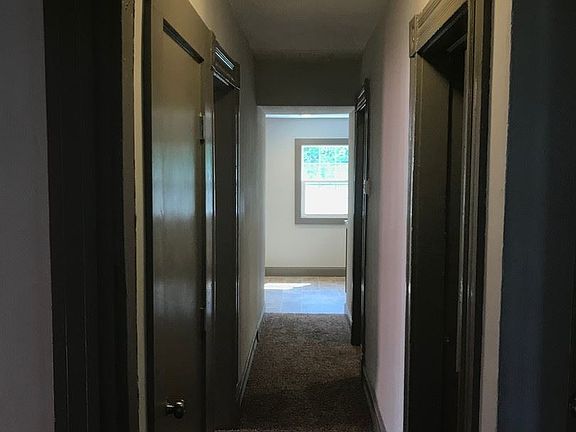 4th image of 132 Dakota Ave #B
