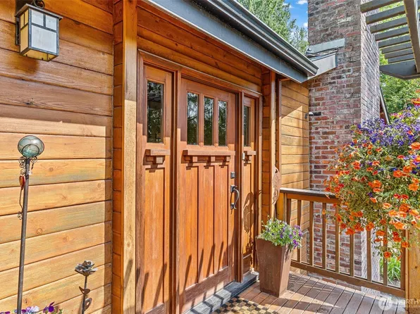 16121 NE 160th Street, Woodinville, WA 98072