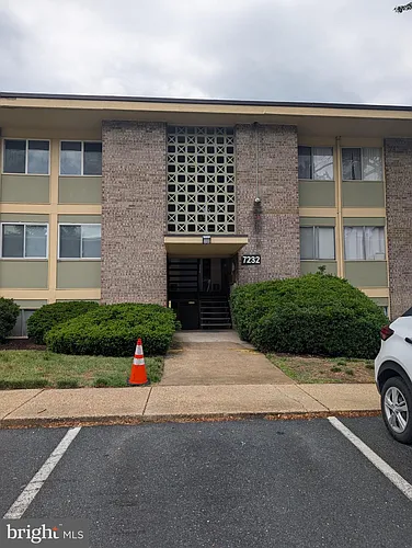 7232 Donnell Pl #7-D Photo 1