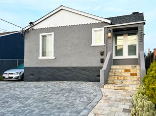 369 S 37th St, Richmond, CA 94804