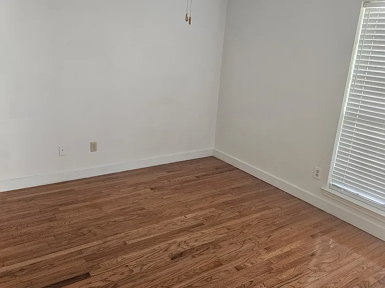 2423 Manorwood St — Photo 13