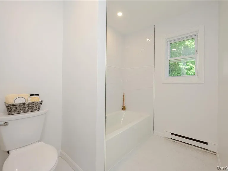 43 Evert St — Photo 23