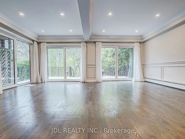 6 Nesbitt Dr — Photo 25