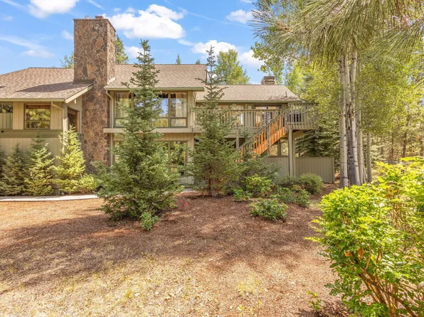 56835 Deschutes Ln #10, Bend, OR 97707