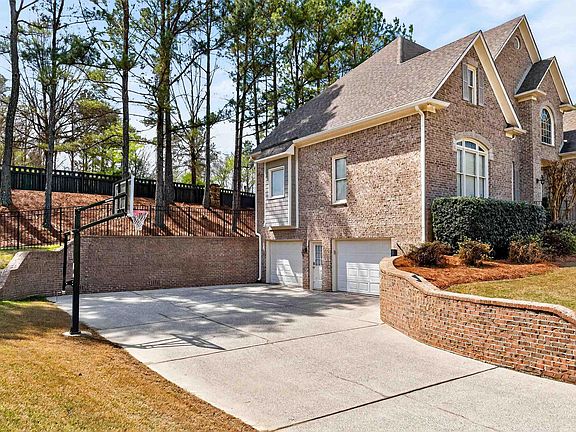 3rd image of 533 Lake Colony Dr