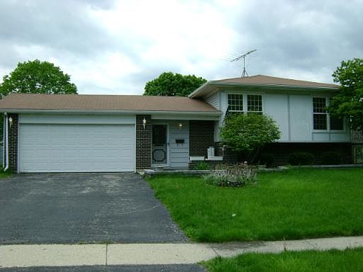 1st image of 7204 N Bonnie Ct
