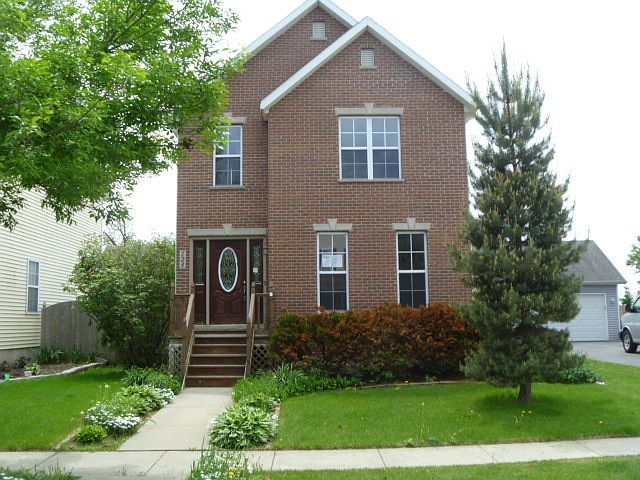 1st image of 724 W Benham St