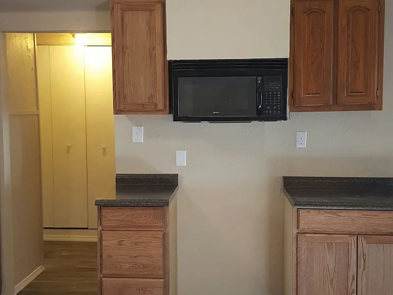 Sherwood Village — Photo 9