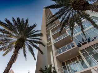 175 1st St S APT 305, Saint Petersburg, FL 33701