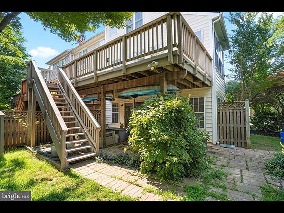 5th image of 7829 Yankee Harbor Dr