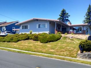 84 Skyline Ave, Astoria, OR 97103