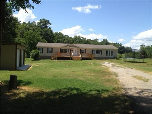Spacious and open 4 /2/2