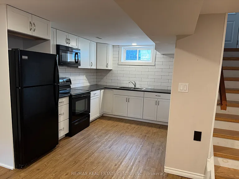 456 Speedvale Ave E #BASEMENT — Photo 8