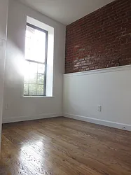 Rented by Rennit Inc.
