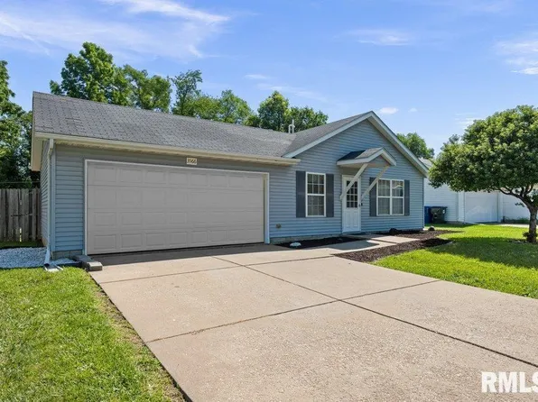 3566 Heatherton Dr, Davenport, IA 52804