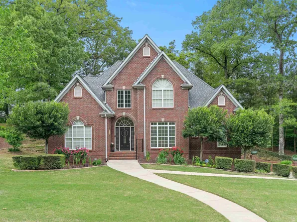 1211 Woodlands Way, Helena, AL 35080