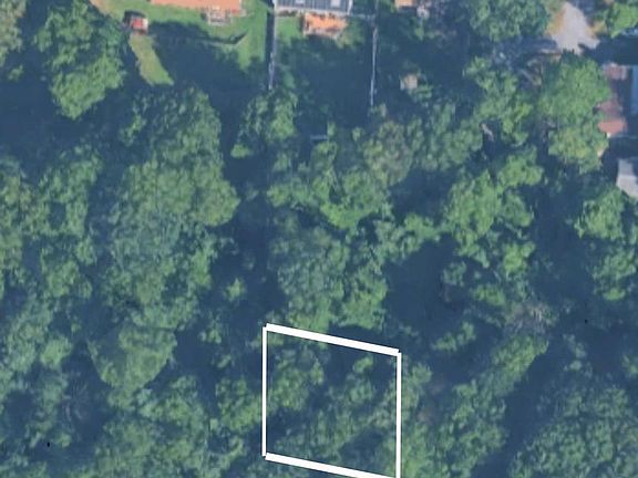 2nd image of Riverdale Rd