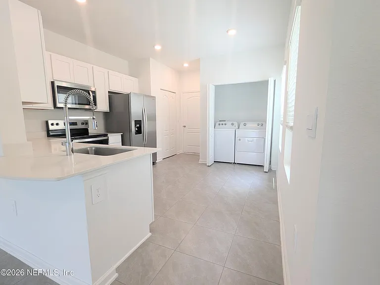213 Tidal Beach Ave — Photo 7
