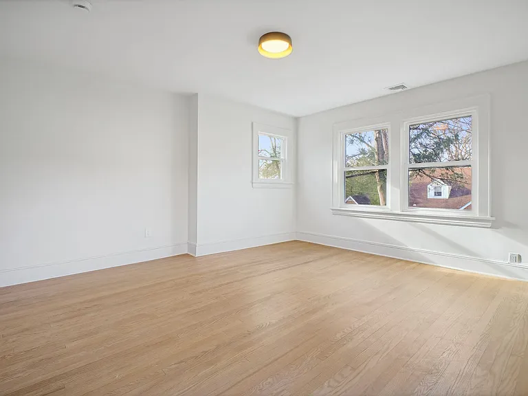 344 Marlboro Rd — Photo 11