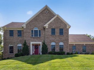 8458 Tennyson Ct, West Chester, OH 45069