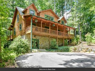 110 Black Gum Ct, Sapphire, NC 28774