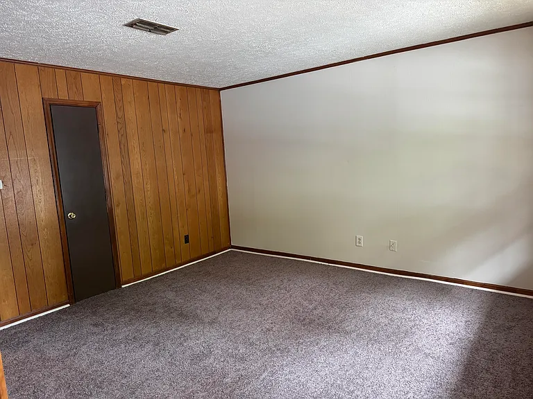 128 Charles St #4 — Photo 3
