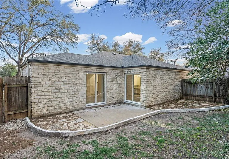 361 Fantail Loop — Photo 25