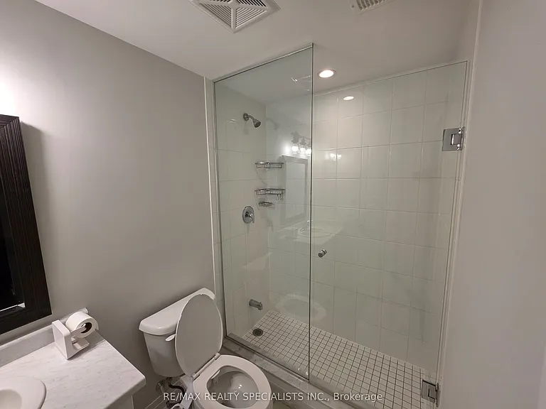 1206 Main St E #106 — Photo 18