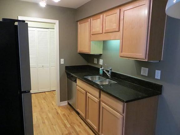 3rd image of 2727 43rd St W #210