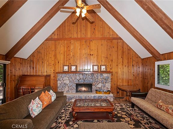 2nd image of 888 Talisman Ln