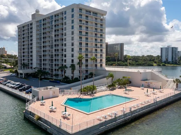 100 Pierce St APT 307, Clearwater, FL 33756