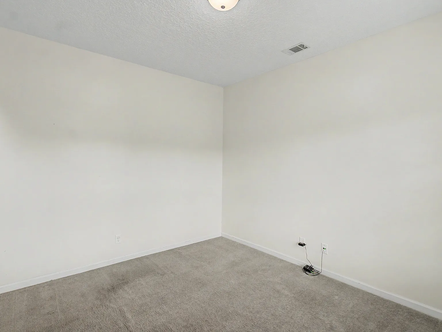 395 Archie Way NE - 1 — Photo 2