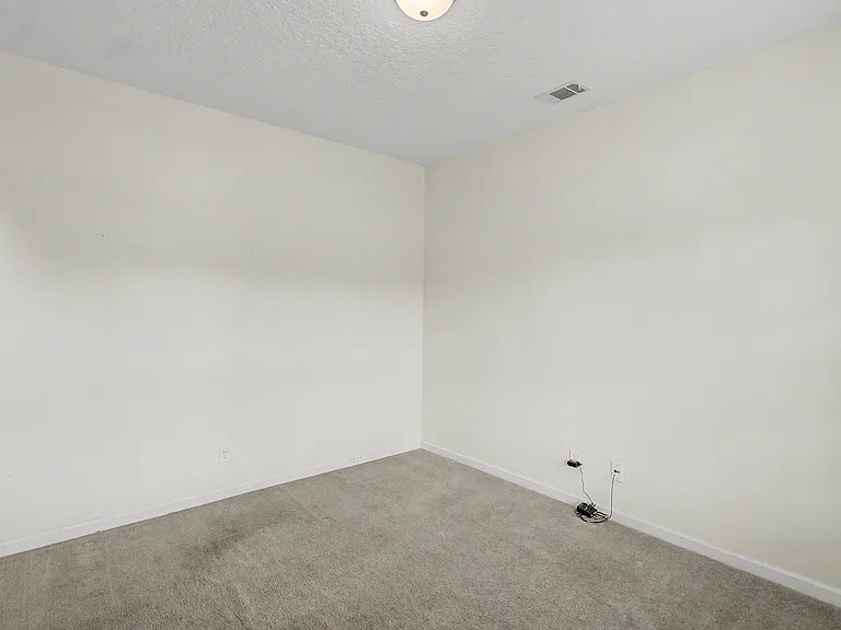 395 Archie Way NE — Photo 2