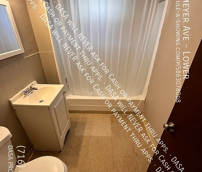 52 Langmeyer Ave #LOWER — Photo 8