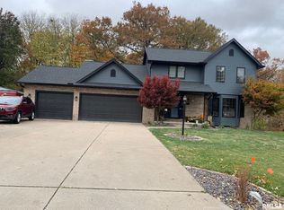 9727 W Whittingham Point, Mapleton, IL 61547