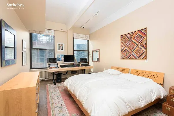 Rented by Sotheby's International Realty | media 6