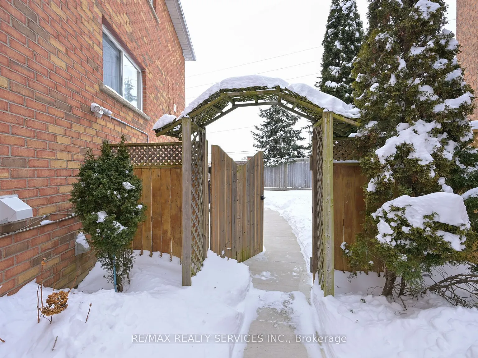 1 bed, $1,400 — Photo 2