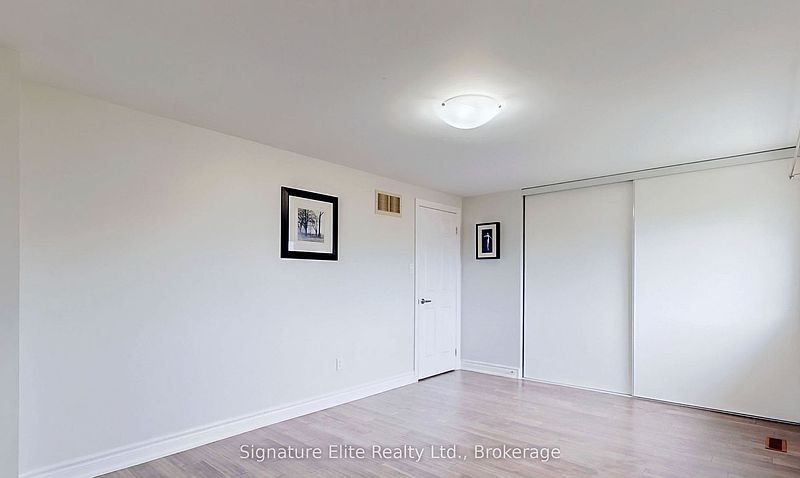 Ajax House for rent - 3 Bedrooms — photo 6