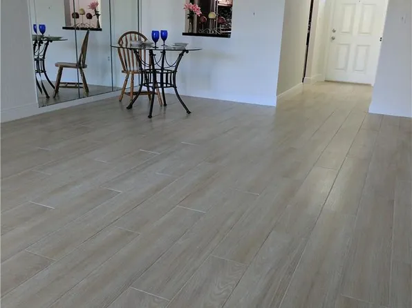8465 Sunrise Lakes Blvd APT 101, Fort Lauderdale, FL 33322