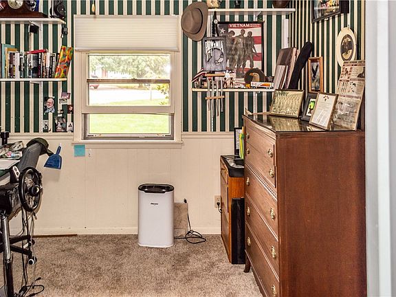 5th image of 4215 Country Lake Dr