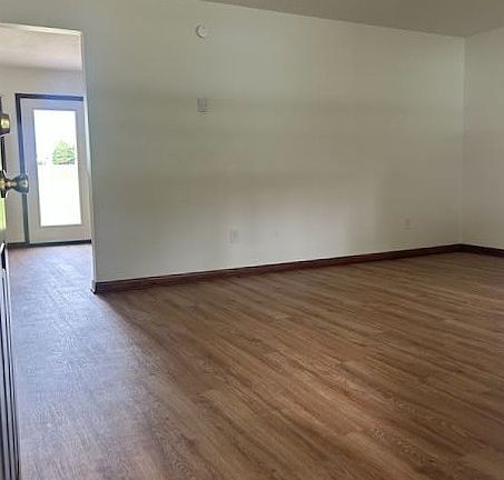 4th image of 10077 Red Maple Ln
