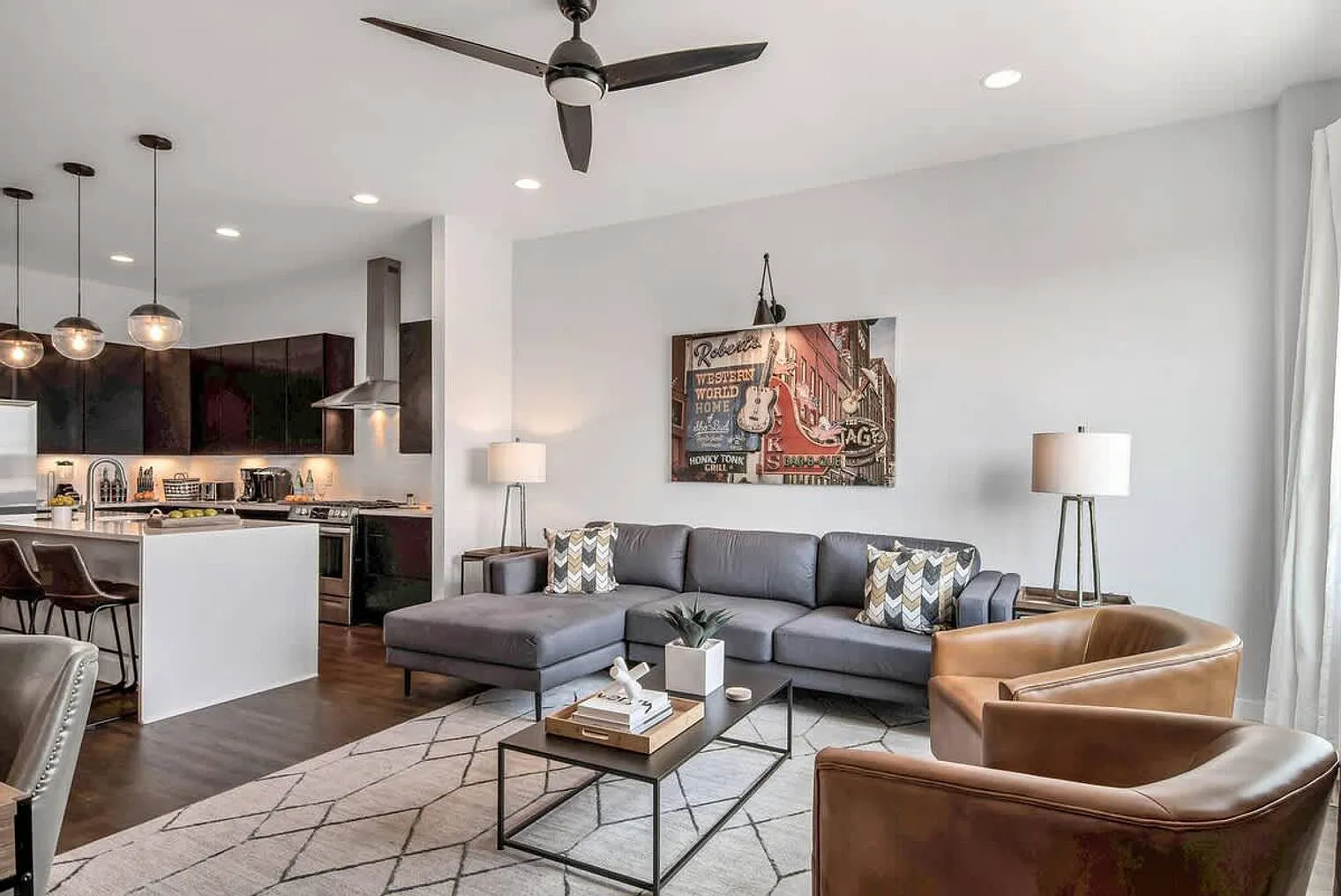 8 bed, 7.0 bath, 4187 sqft, $17,069 — Photo 1