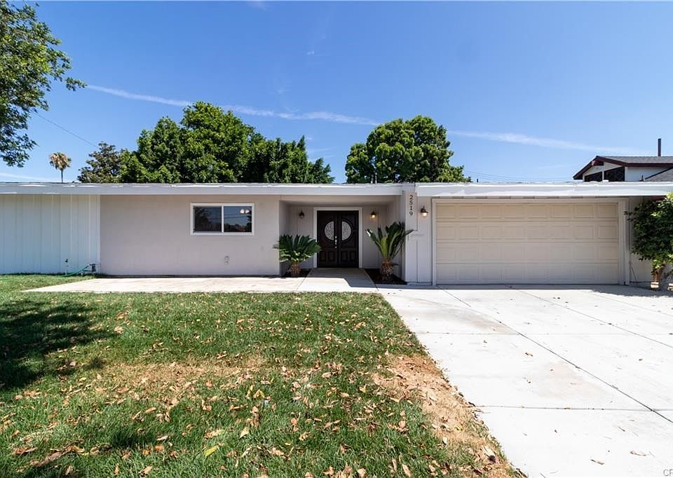 1st image of 2519 E Maverick Ave