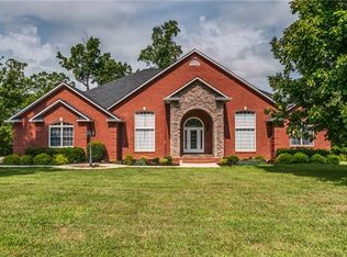 1119 Motlow College Rd, Normandy, TN 37360