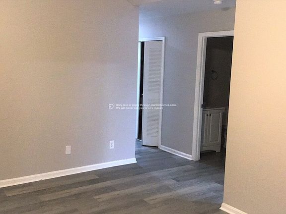 3rd image of 2235 Cedar St