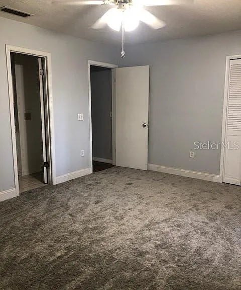 810 E 20th St — Photo 8