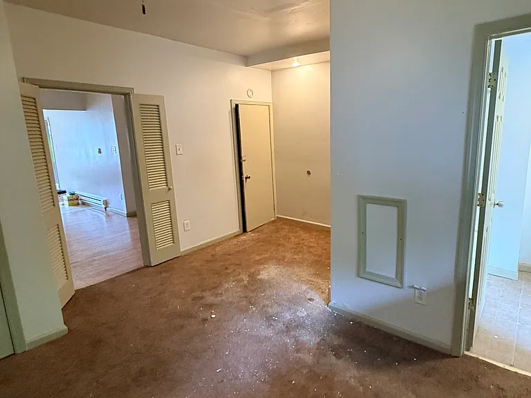 127 West Ave #1 — Photo 6