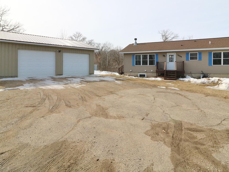 1st image of 3004 N Nokomis NE