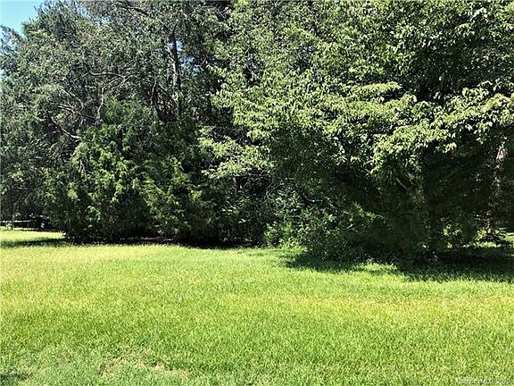 4th image of 152 Cove View Dr