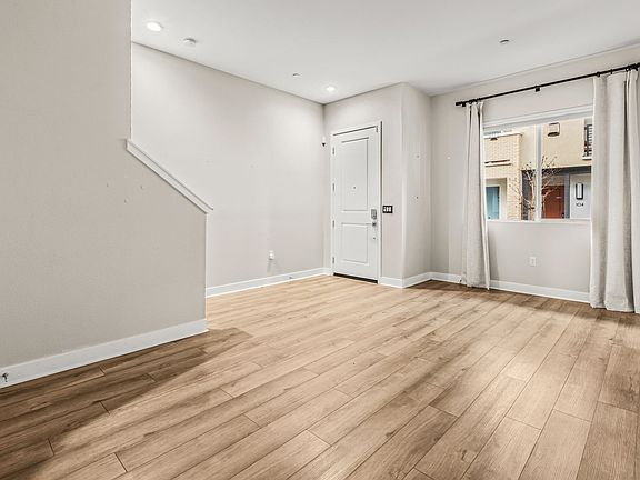 5th image of 7631 University Ave #1103